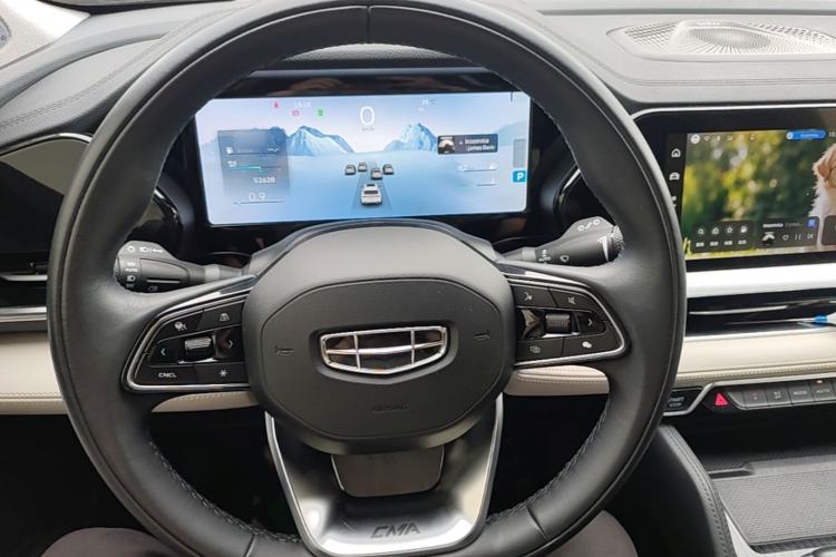 Used Geely Auto Monjaro L 2023 2.0TD High-Power Automatic Two-Wheel Drive Flagship Version Steering Wheel