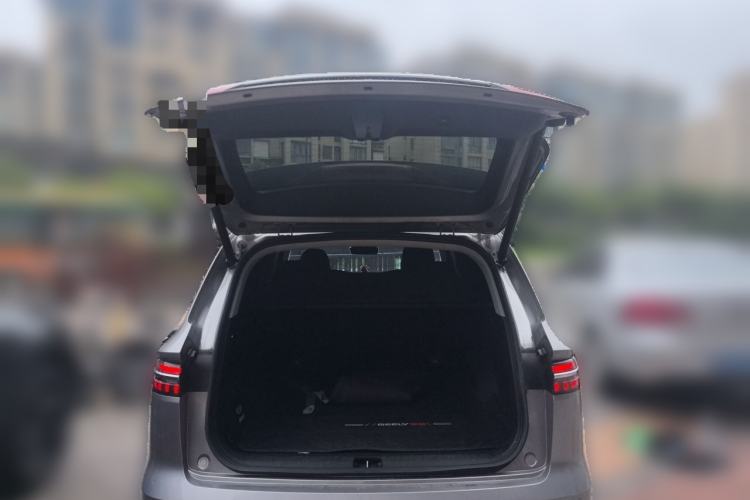 Used Geely Auto Monjaro L 2023 2.0TD High-Power Automatic Two-Wheel Drive Flagship Version Trunk