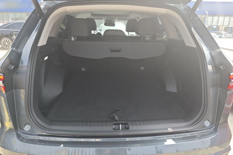 Used Geely Auto Monjaro L 2023 2.0TD High-Power Automatic Two-Wheel Drive Flagship Version Trunk