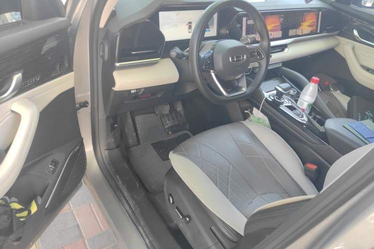 Used Geely Auto Monjaro L 2023 2.0TD High-Power Automatic Two-Wheel Drive Flagship Version Driver Seat