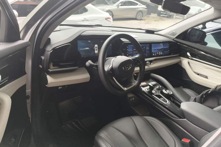 Used Geely Auto Monjaro L 2023 2.0TD High-Power Automatic Two-Wheel Drive Flagship Version Driver Seat