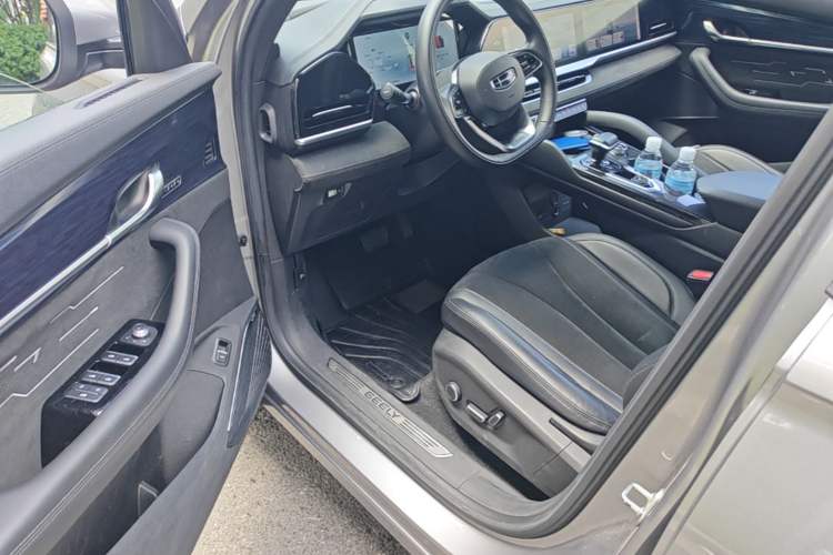 Used Geely Auto Monjaro L 2023 2.0TD High-Power Automatic Two-Wheel Drive Flagship Version Driver Seat