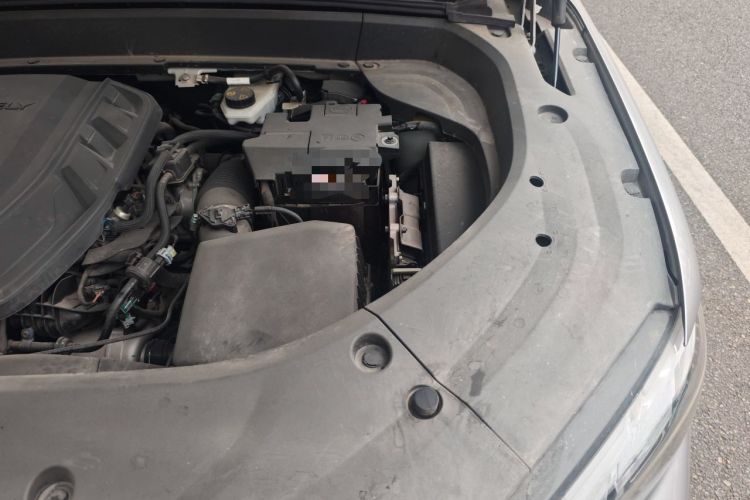 Used Geely Auto Monjaro L 2023 2.0TD High-Power Automatic Two-Wheel Drive Flagship Version Engine Bay Left