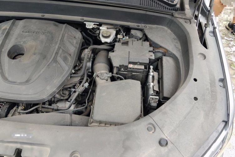 Used Geely Auto Monjaro L 2023 2.0TD High-Power Automatic Two-Wheel Drive Flagship Version Engine Bay Left