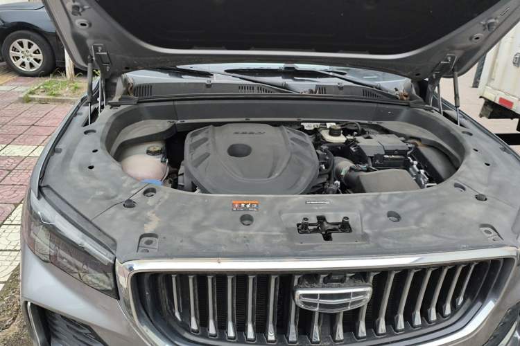Used Geely Auto Monjaro L 2023 2.0TD High-Power Automatic Two-Wheel Drive Flagship Version Engine Bay