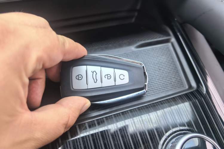 Used Geely Auto Monjaro L 2023 2.0TD High-Power Automatic Two-Wheel Drive Flagship Version Interior 1