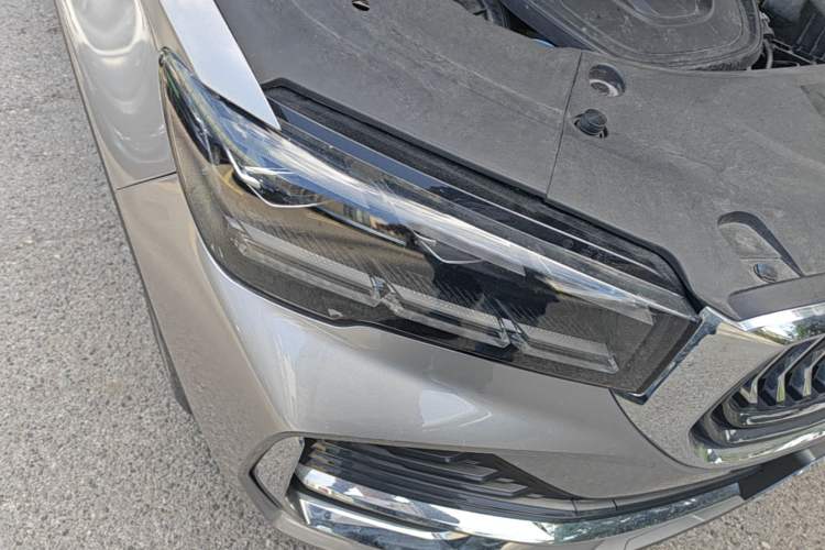 Used Geely Auto Monjaro L 2023 2.0TD High-Power Automatic Two-Wheel Drive Flagship Version Right Front Headlight