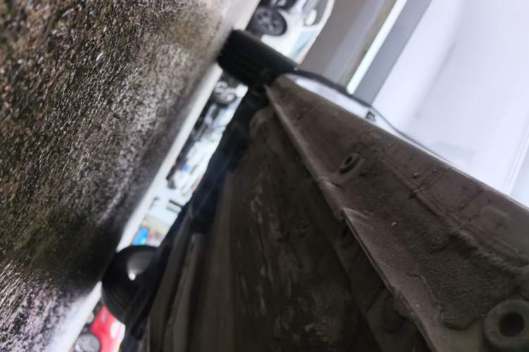Used Geely Auto Monjaro L 2023 2.0TD High-Power Automatic Two-Wheel Drive Flagship Version Right Side Sill