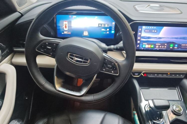 Used Geely Auto Monjaro L 2023 2.0TD High-Power Automatic Two-Wheel Drive Flagship Version Steering Wheel