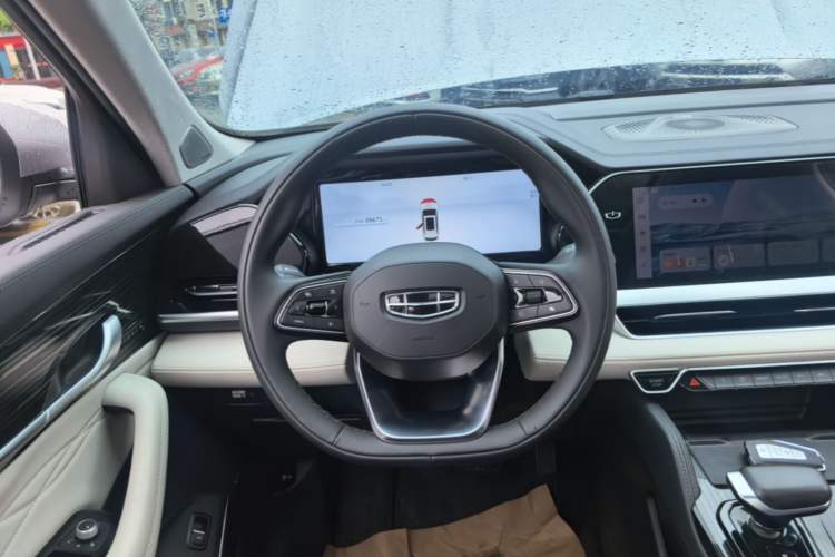 Used Geely Auto Monjaro L 2023 2.0TD High-Power Automatic Two-Wheel Drive Flagship Version Steering Wheel