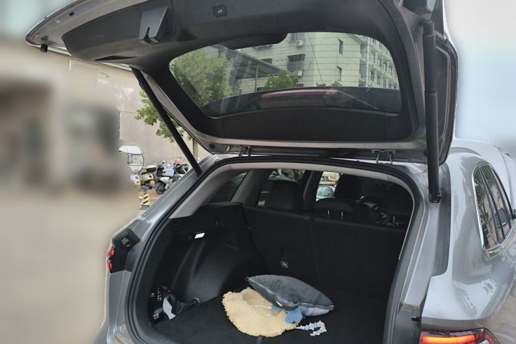 Used Geely Auto Monjaro L 2023 2.0TD High-Power Automatic Two-Wheel Drive Flagship Version Trunk