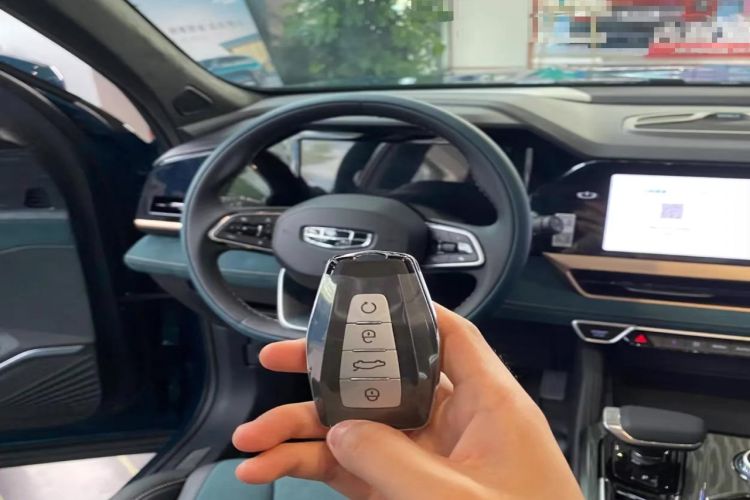 Used Geely Auto Monjaro L 2023 2.0TD High-Power Automatic Two-Wheel Drive Flagship Version Vehicle Key