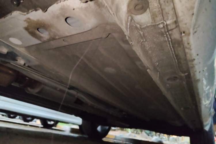 Used Geely Auto Monjaro L 2023 2.0TD High-Power Automatic Two-Wheel Drive Flagship Version Chassis Front Left