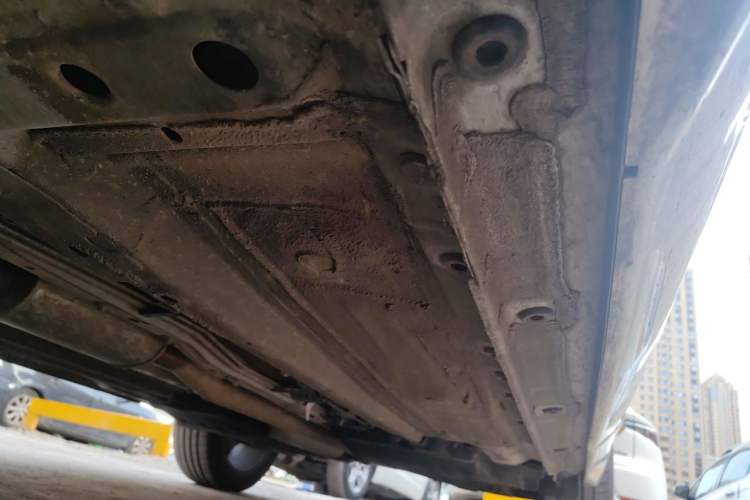 Used Geely Auto Monjaro L 2023 2.0TD High-Power Automatic Two-Wheel Drive Flagship Version Chassis Front Left
