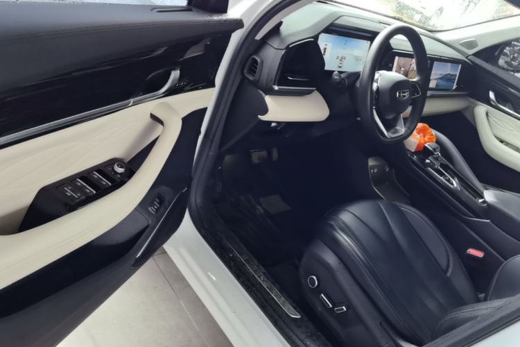Used Geely Auto Monjaro L 2023 2.0TD High-Power Automatic Two-Wheel Drive Flagship Version Driver Seat