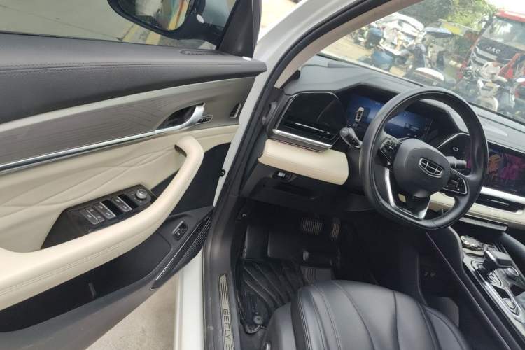 Used Geely Auto Monjaro L 2023 2.0TD High-Power Automatic Two-Wheel Drive Flagship Version Driver Seat
