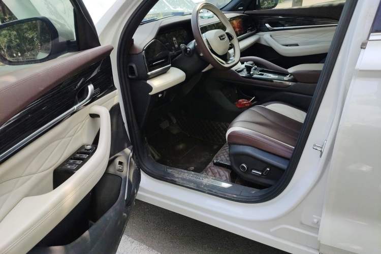 Used Geely Auto Monjaro L 2023 2.0TD High-Power Automatic Two-Wheel Drive Flagship Version Driver Seat