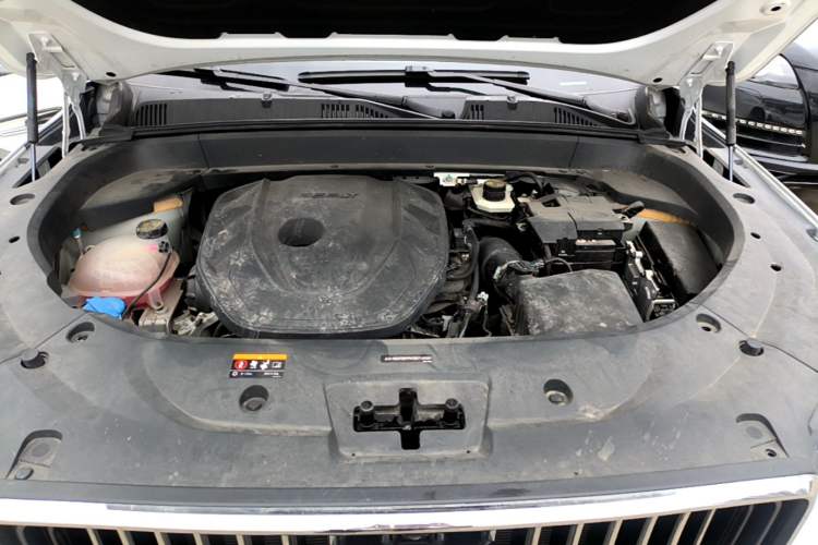 Used Geely Auto Monjaro L 2023 2.0TD High-Power Automatic Two-Wheel Drive Flagship Version Engine Bay