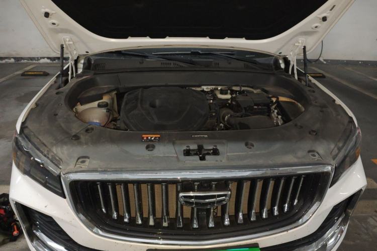 Used Geely Auto Monjaro L 2023 2.0TD High-Power Automatic Two-Wheel Drive Flagship Version Engine Bay