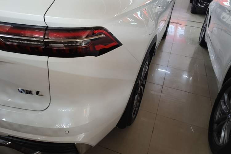 Used Geely Auto Monjaro L 2023 2.0TD High-Power Automatic Two-Wheel Drive Flagship Version Exterior 3