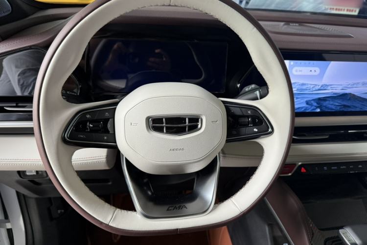Used Geely Auto Monjaro L 2023 2.0TD High-Power Automatic Two-Wheel Drive Flagship Version Interior 2