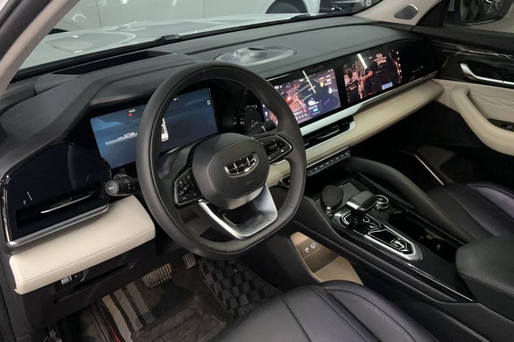 Used Geely Auto Monjaro L 2023 2.0TD High-Power Automatic Two-Wheel Drive Flagship Version Interior 2