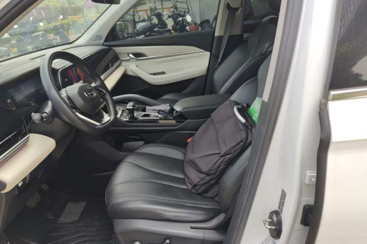 Used Geely Auto Monjaro L 2023 2.0TD High-Power Automatic Two-Wheel Drive Flagship Version Left Front Seat