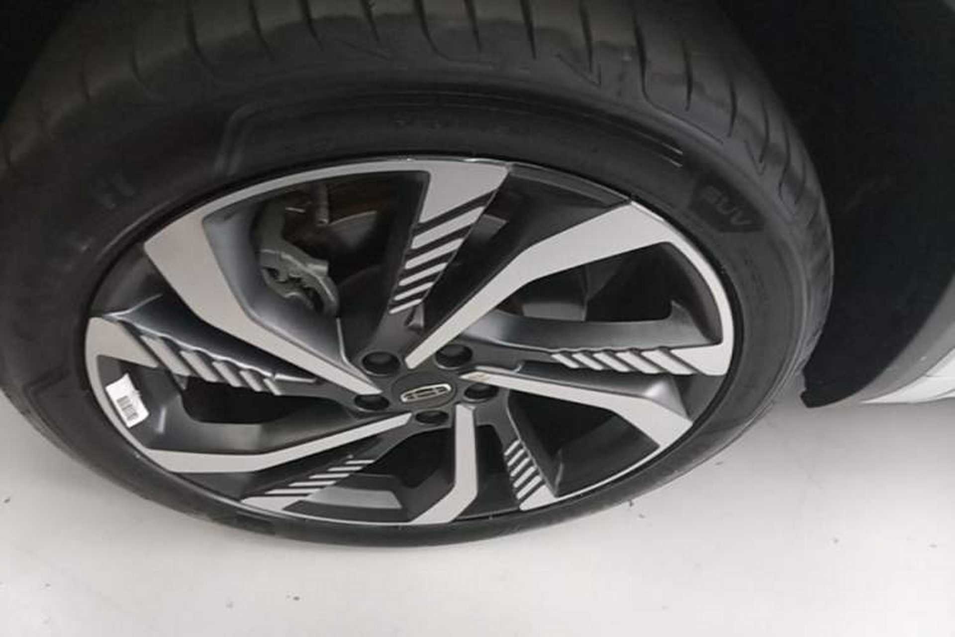Used Geely Auto Monjaro L 2023 2.0TD High-Power Automatic Two-Wheel Drive Flagship Version Left Front Wheel Hub