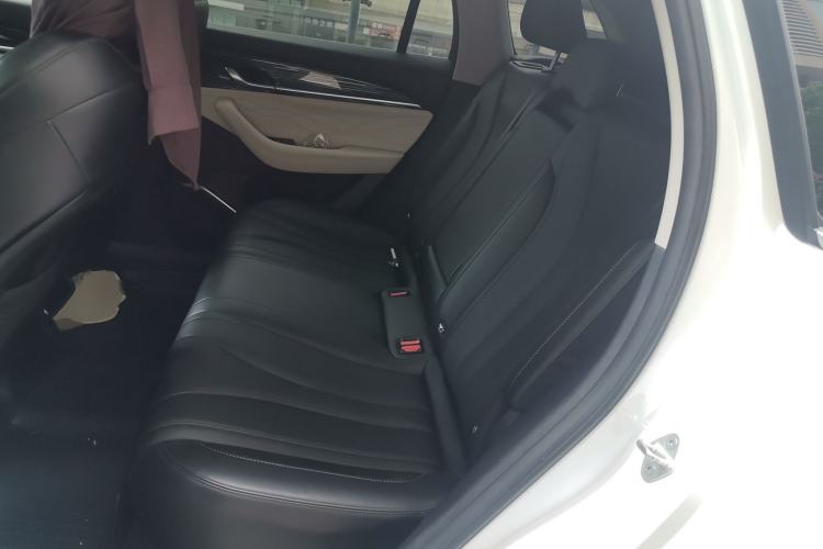 Used Geely Auto Monjaro L 2023 2.0TD High-Power Automatic Two-Wheel Drive Flagship Version Left Rear Seat