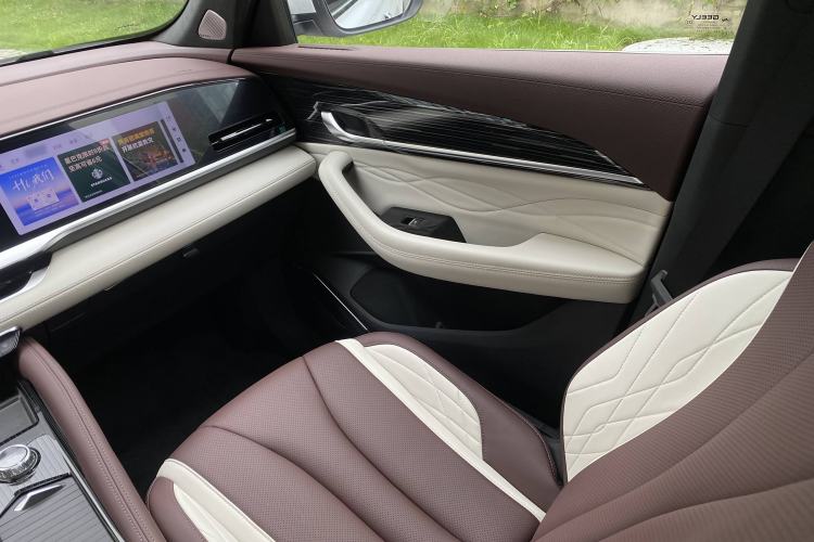 Used Geely Auto Monjaro L 2023 2.0TD High-Power Automatic Two-Wheel Drive Flagship Version Right Front Seat
