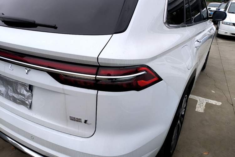 Used Geely Auto Monjaro L 2023 2.0TD High-Power Automatic Two-Wheel Drive Flagship Version Right Rear Taillight