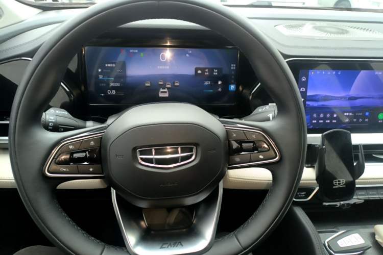 Used Geely Auto Monjaro L 2023 2.0TD High-Power Automatic Two-Wheel Drive Flagship Version Steering Wheel