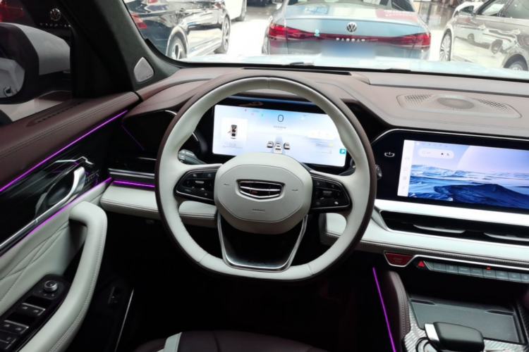 Used Geely Auto Monjaro L 2023 2.0TD High-Power Automatic Two-Wheel Drive Flagship Version Steering Wheel