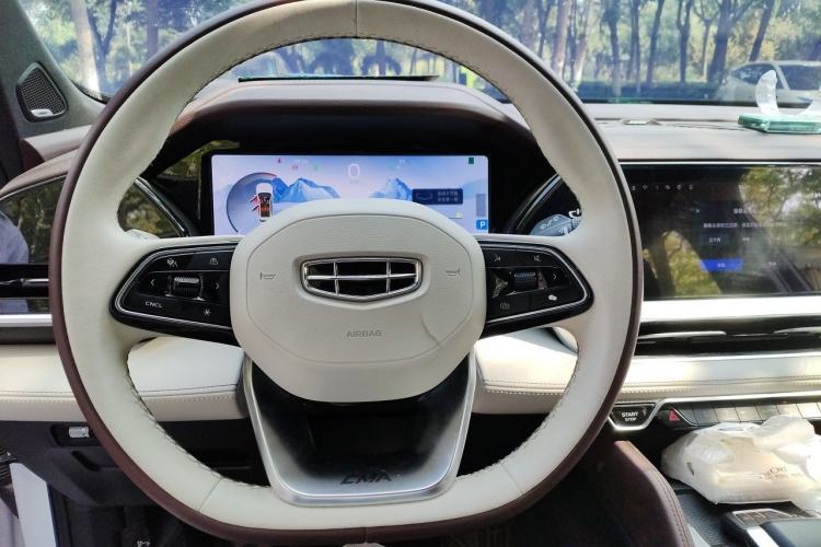 Used Geely Auto Monjaro L 2023 2.0TD High-Power Automatic Two-Wheel Drive Flagship Version Steering Wheel