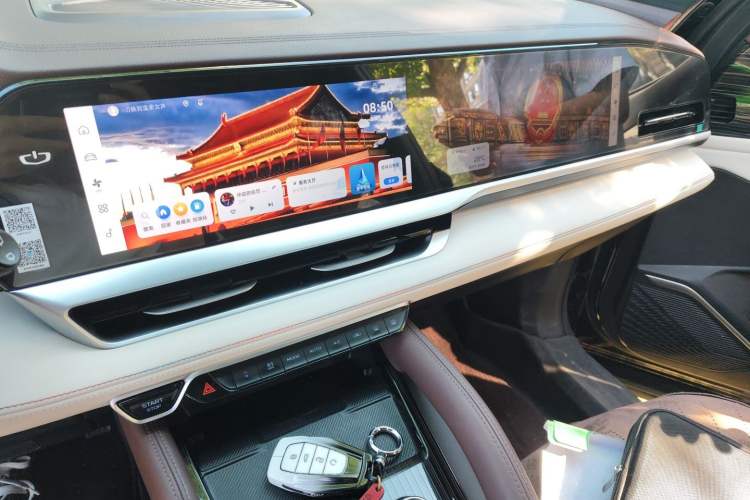 Used Geely Auto Monjaro L 2024 2.0TD High-Power Automatic Two-Wheel Drive Yunqi Version Audio And AC Panel