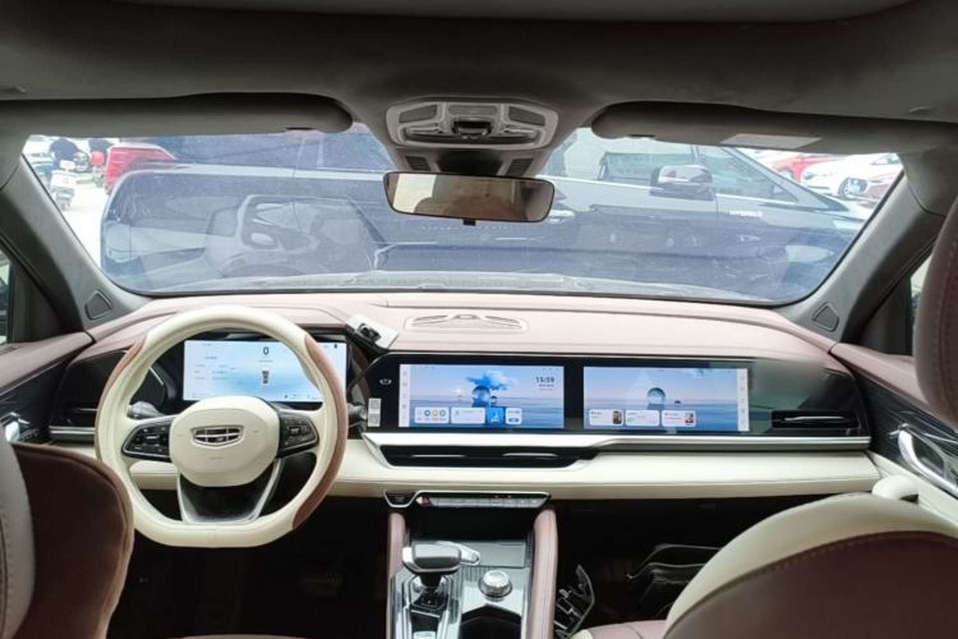 Used Geely Auto Monjaro L 2024 2.0TD High-Power Automatic Two-Wheel Drive Yunqi Version Center Console