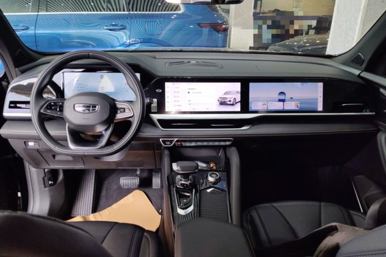 Used Geely Auto Monjaro L 2024 2.0TD DCT EVO Two-Wheel Drive Long-Range Version Center Console