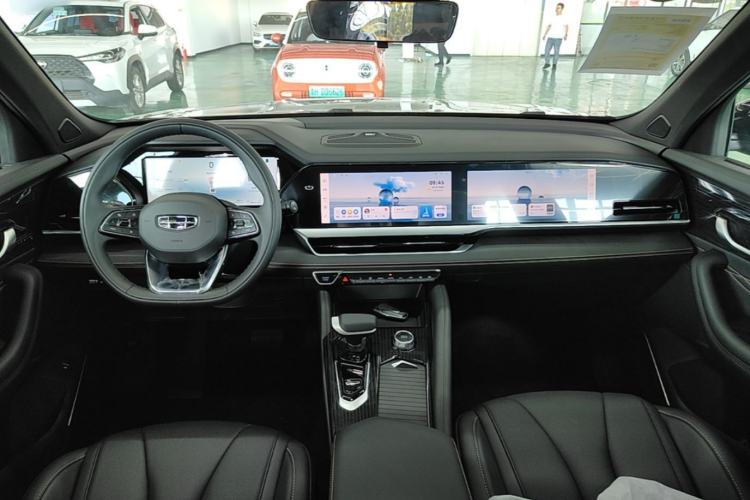 Used Geely Auto Monjaro L 2024 2.0TD DCT EVO Two-Wheel Drive Long-Range Version Center Console
