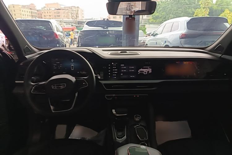 Used Geely Auto Monjaro L 2024 2.0TD DCT EVO Two-Wheel Drive Long-Range Version Center Console