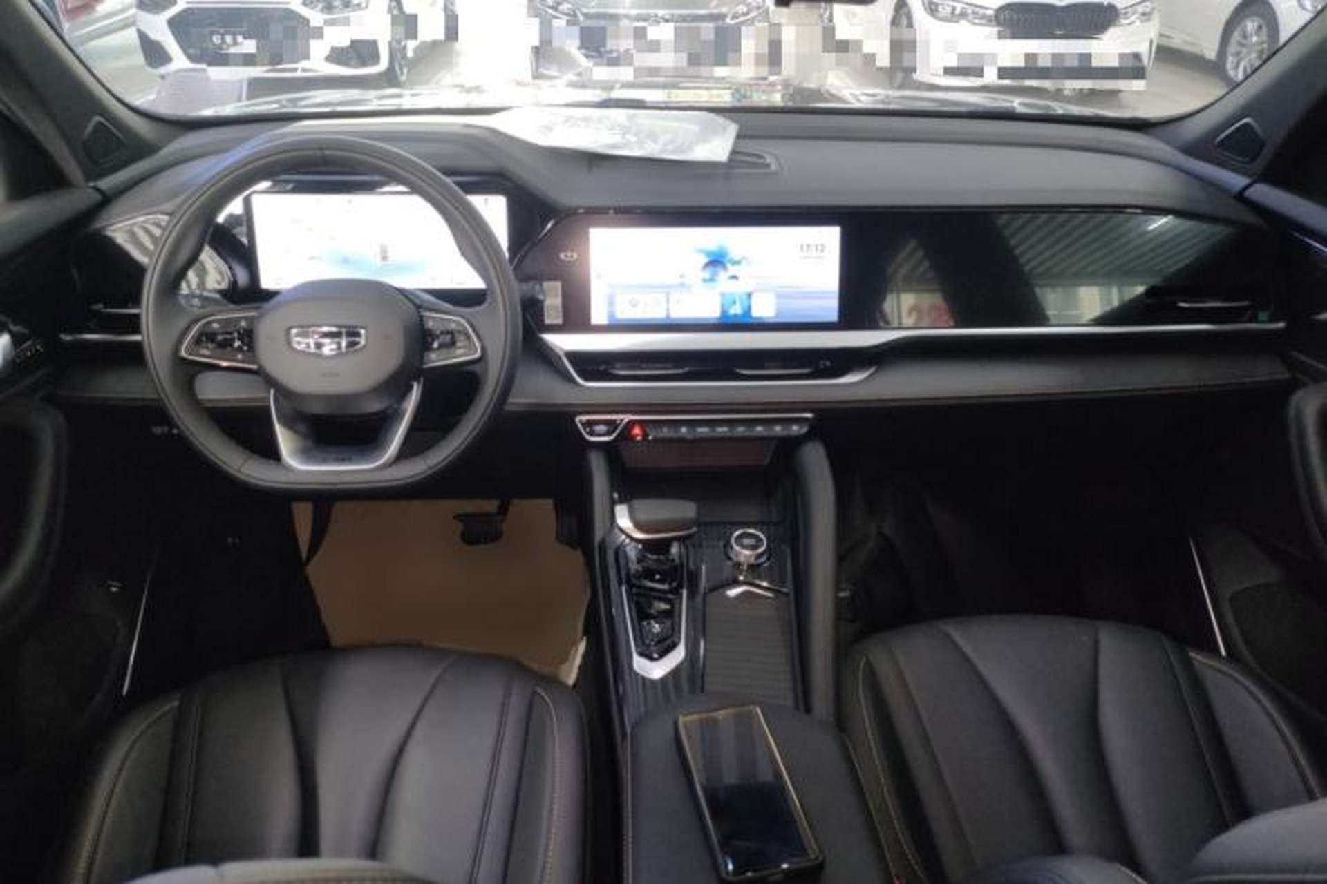 Used Geely Auto Monjaro L 2024 2.0TD DCT EVO Two-Wheel Drive Long-Range Version Center Console