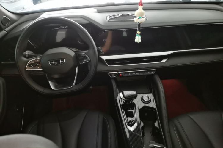 Used Geely Auto Monjaro L 2024 2.0TD DCT EVO Two-Wheel Drive Long-Range Version Center Console