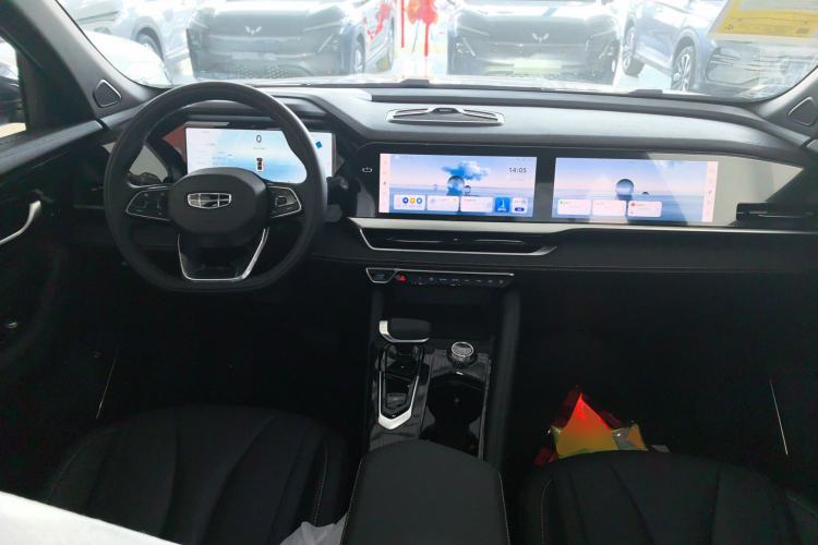 Used Geely Auto Monjaro L 2024 2.0TD DCT EVO Two-Wheel Drive Long-Range Version Center Console