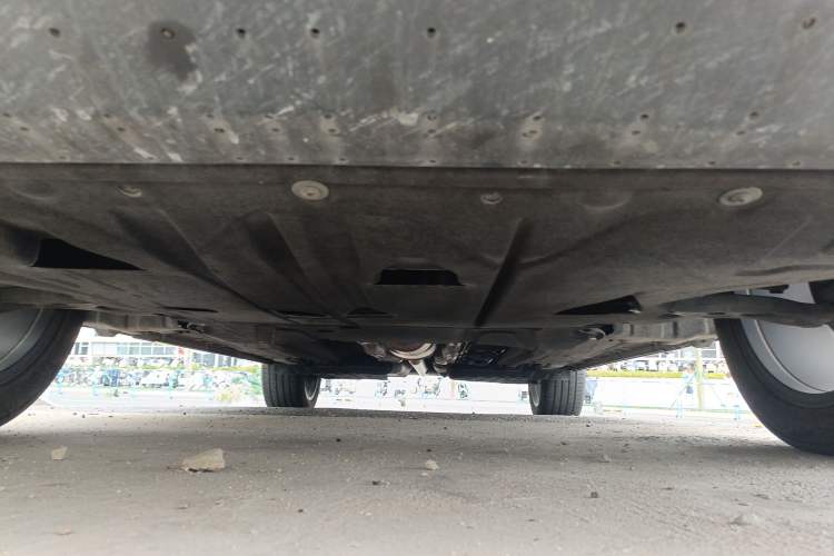 Used Geely Auto Monjaro L 2024 2.0TD DCT EVO Two-Wheel Drive Long-Range Version Chassis Front