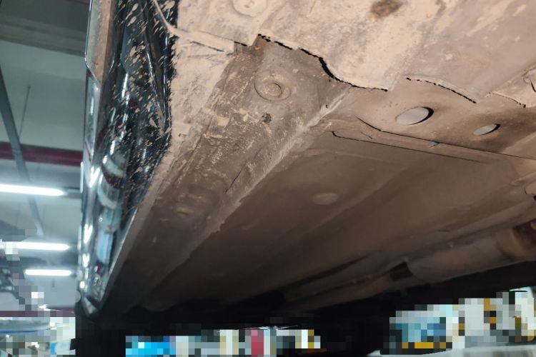 Used Geely Auto Monjaro L 2024 2.0TD DCT EVO Two-Wheel Drive Long-Range Version Chassis Front Right