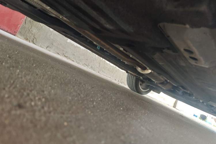 Used Geely Auto Monjaro L 2024 2.0TD DCT EVO Two-Wheel Drive Long-Range Version Chassis Front Right