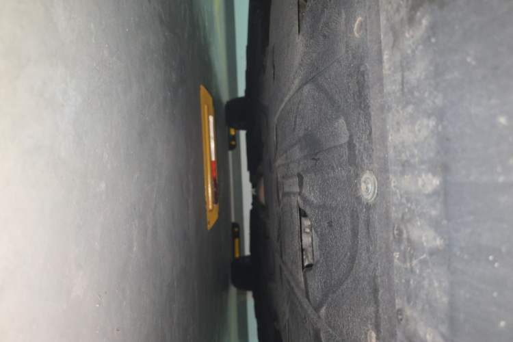 Used Geely Auto Monjaro L 2024 2.0TD DCT EVO Two-Wheel Drive Long-Range Version Chassis Front