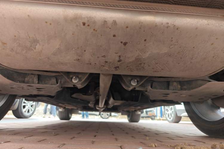 Used Geely Auto Monjaro L 2024 2.0TD High-Power Automatic Two-Wheel Drive Skyline Edition Chassis Rear