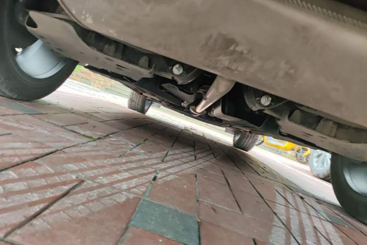 Used Geely Auto Monjaro L 2024 2.0TD High-Power Automatic Two-Wheel Drive Skyline Edition Chassis Rear