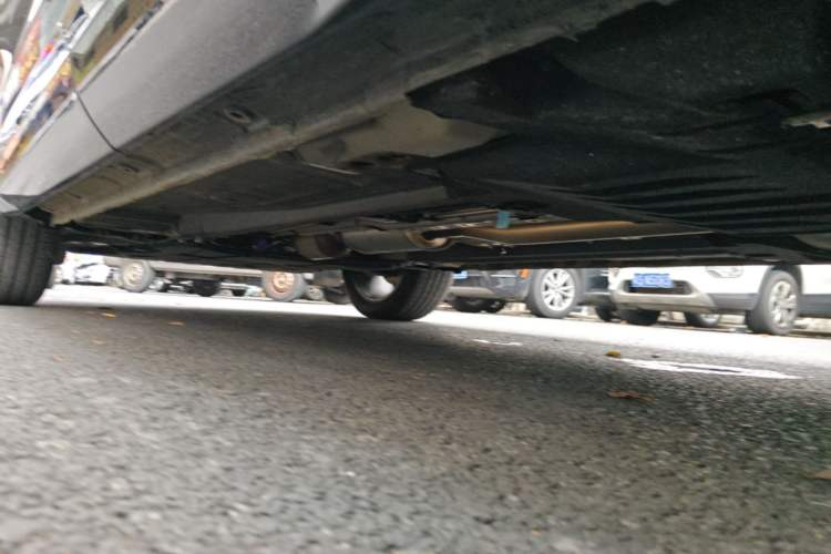 Used Geely Auto Monjaro L 2024 2.0TD DCT EVO Two-Wheel Drive Long-Range Version Chassis Rear Left