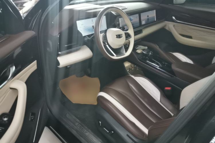 Used Geely Auto Monjaro L 2024 2.0TD High-Power Automatic Two-Wheel Drive Yunqi Version Driver Seat
